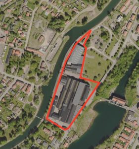 Kartbild över Gamla Motala Verkstad. På bilden finns en rödmarkering som visar den del som är aktuell för överlåtelseavtal.